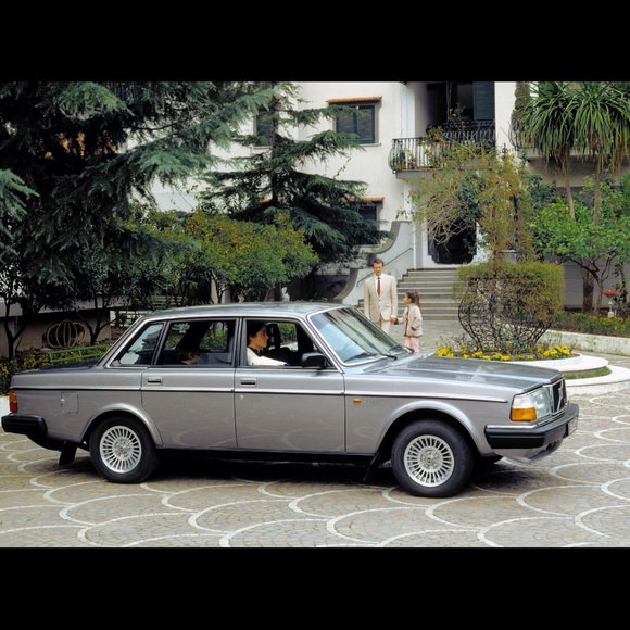 Meet your Posher, Karlo - Picture 1 of 1